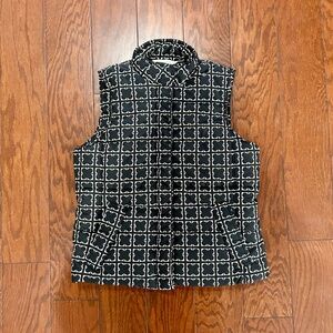 Vintage 90s Liz Claiborne puffer vest black and white geometric design